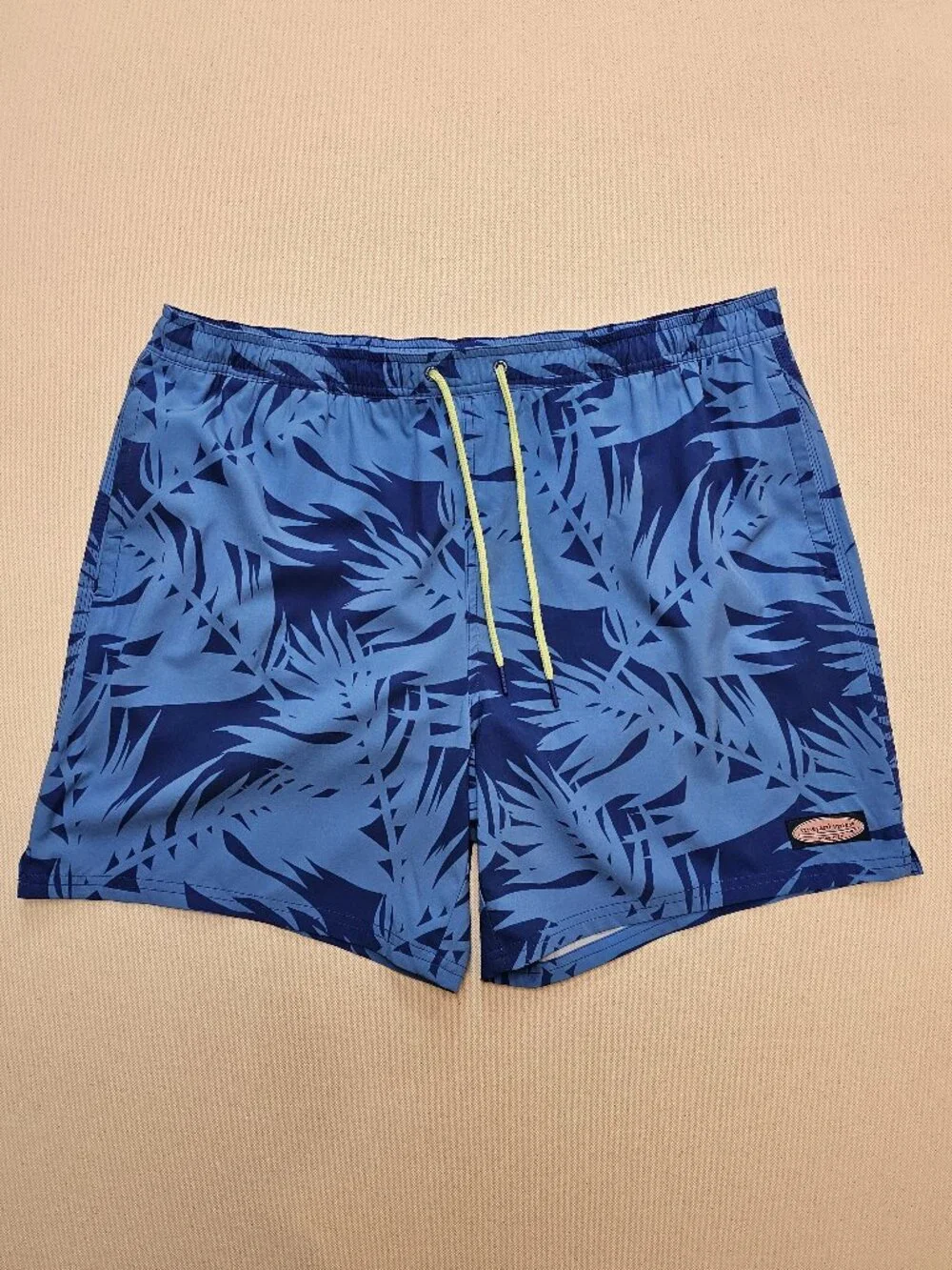Vineyard Vines Swim Trunks XL